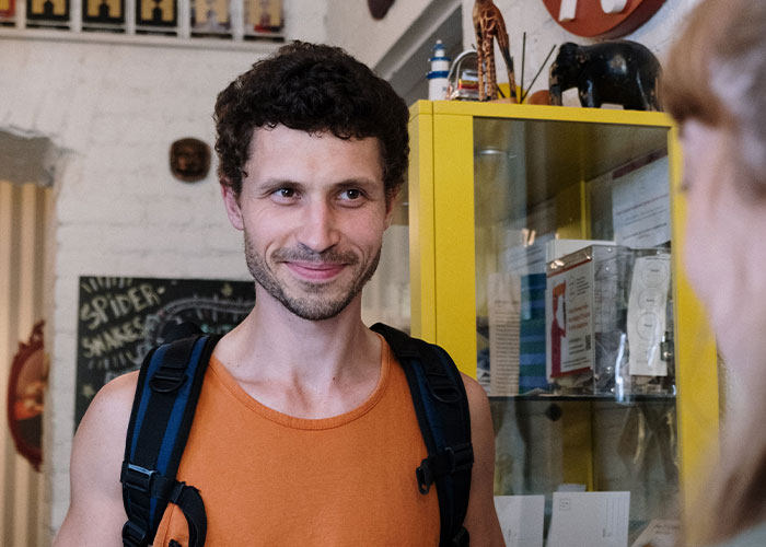 50 Things That Men Do That They Think Are Fine When In Reality They're Super Creepy