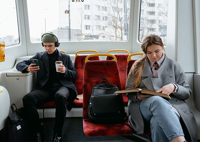 50 Things That Men Do That They Think Are Fine When In Reality They're Super Creepy