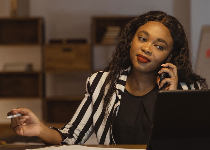 50 Things That Men Do That They Think Are Fine When In Reality They're Super Creepy