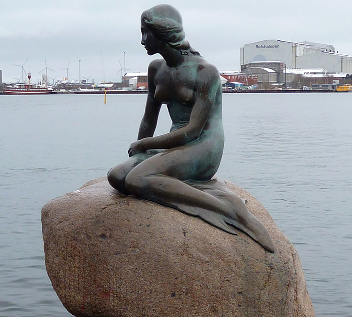 Anti-Bucket List: 35 People Share The Most Disappointing Touristy Places They've Been To