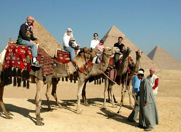 Anti-Bucket List: 35 People Share The Most Disappointing Touristy Places They've Been To