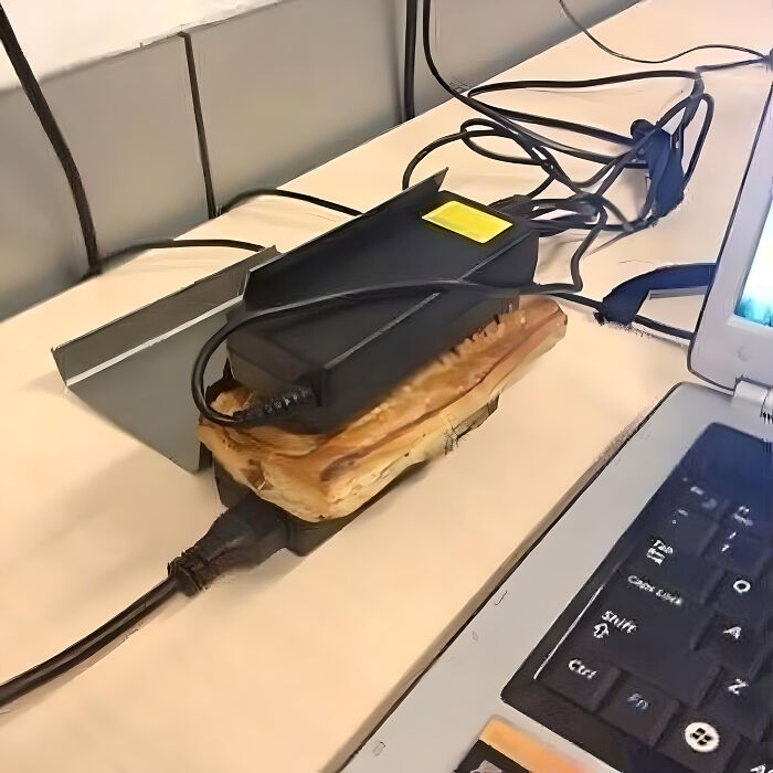 Funny-Cursed-Aesthetic-Pictures