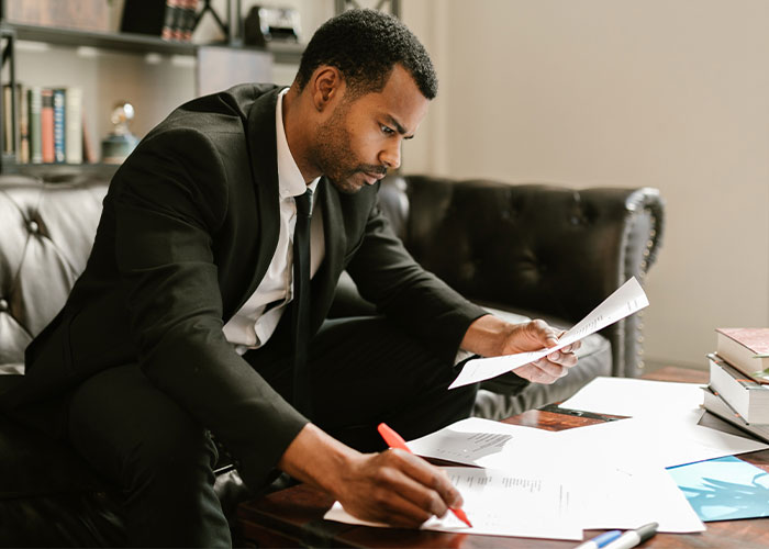 Company Tries To Stop Employee They Fired From Working For Their Competitors, They Ask For Advice Company Tries To Stop Employee They Fired From Working For Their Competitors, They Ask For Advice