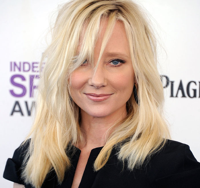 32 Of The Biggest Falls From Grace In Hollywood, According To This Viral Thread