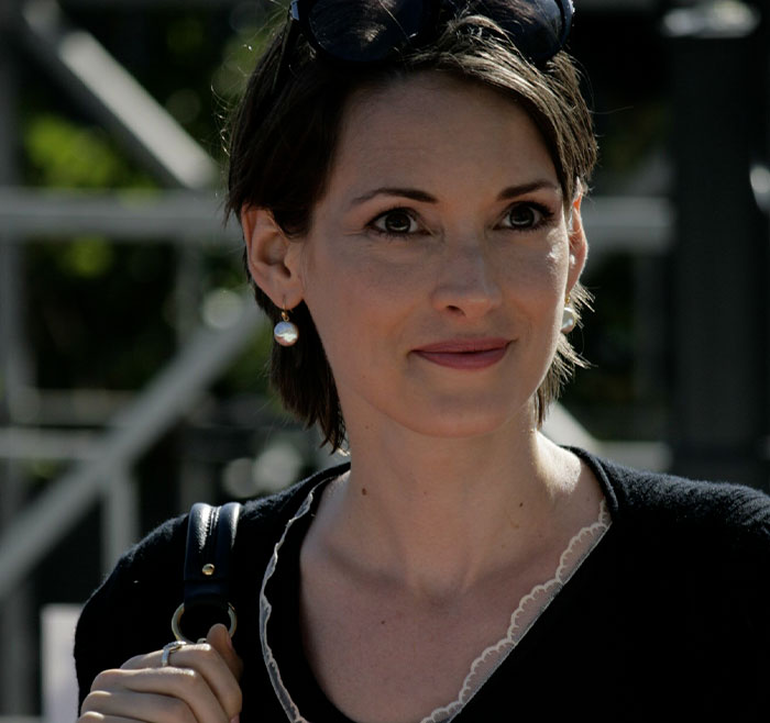 32 Of The Biggest Falls From Grace In Hollywood, According To This Viral Thread