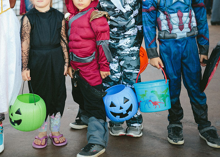 “Brought Up In A Cult”: 35 Things People Went Through As Kids And Didn’t Realize Were Unusual