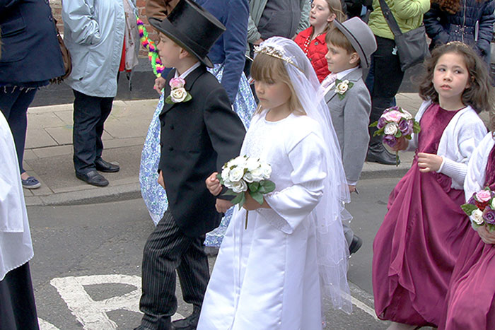 40 People Share What Horrible Things That Happen In Society Are Completely Legal