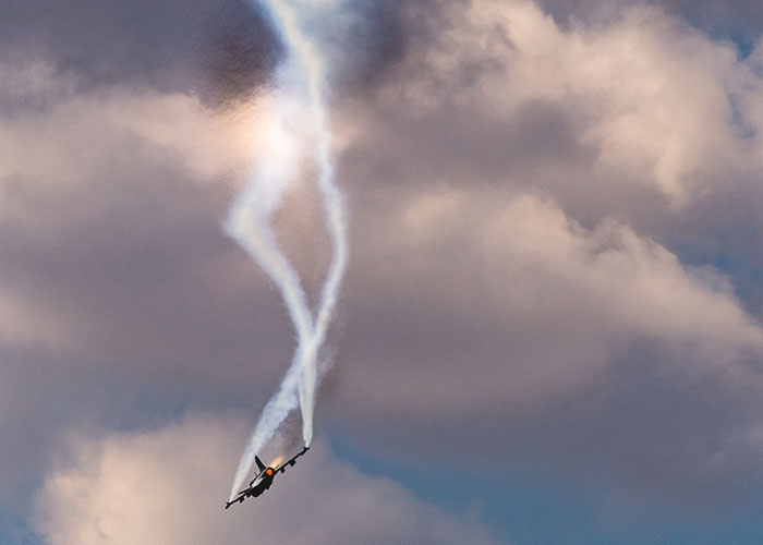 “She Was Screaming The Entire Time”: 50 Horrific Things To Have Happened On Flights