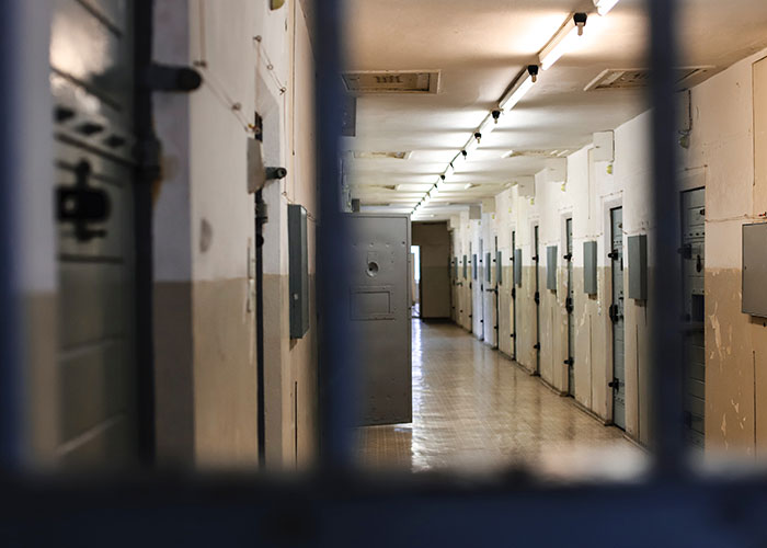 “I Went From 21 To 31 In 6 Months”: 45 Things That Inevitably Make People Look Older