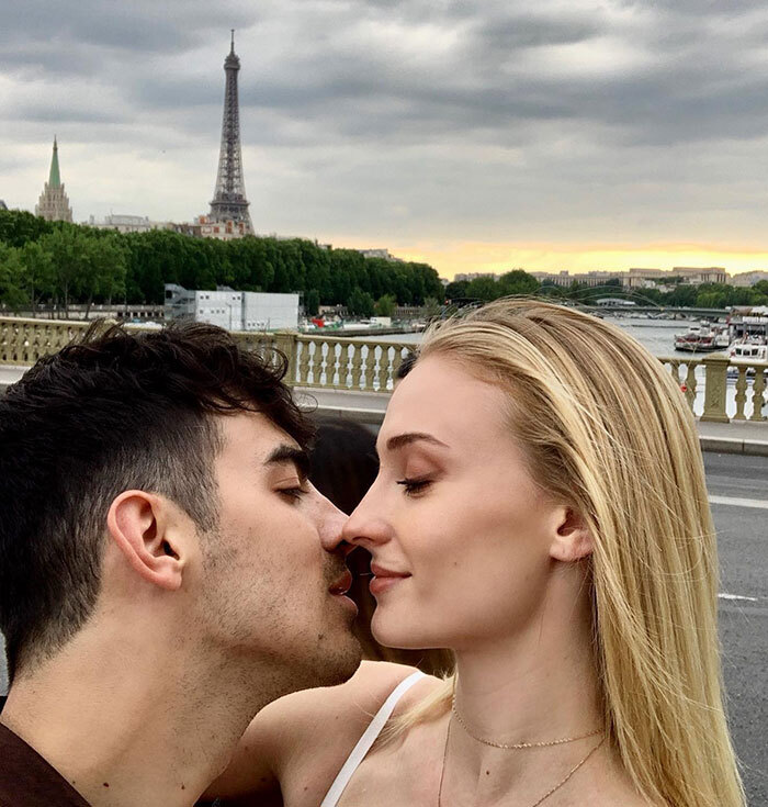 Joe Jonas Allegedly Hires Divorce Lawyer Amid 4-Year Marriage To Sophie Turner Joe Jonas Allegedly Hires Divorce Lawyer Amid 4-Year Marriage To Sophie Turner