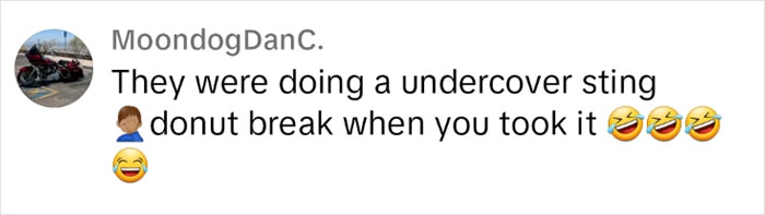 Person Goes Viral After Finding A "Sketchy" Stash Of Money Buried In The Sand