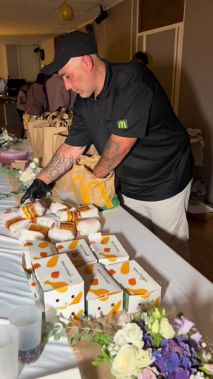 Couple Goes With Unorthodox Decision Of Catering McDonald’s, It Ends Up Being A Hit Couple Goes With Unorthodox Decision Of Catering McDonald’s, It Ends Up Being A Hit