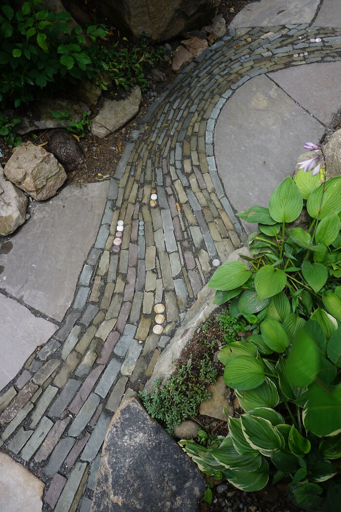 I Built A Unique Stone Path (6 Pics)