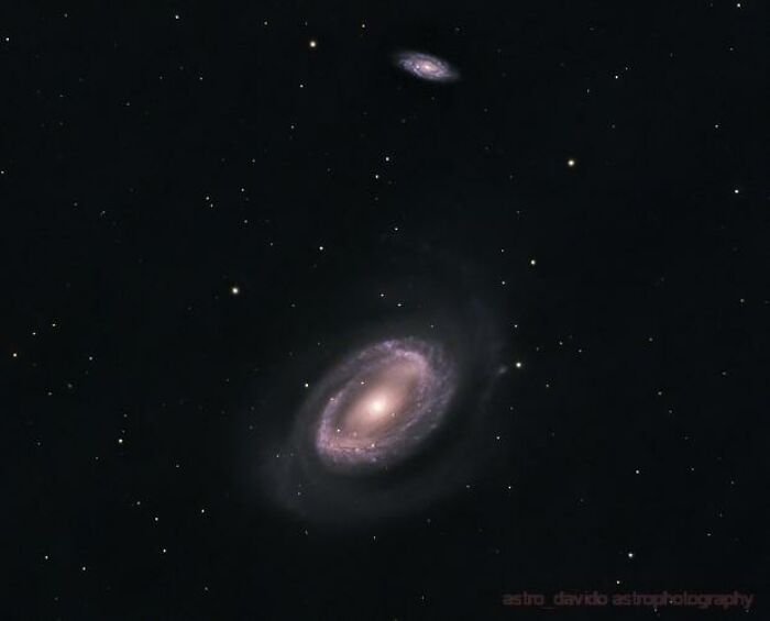 A photograph of Ngc4725 and Ngc4712