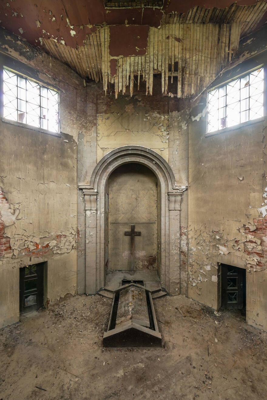 The World Without Us: Imagine A World Where Mankind Have Suddenly Disappeared