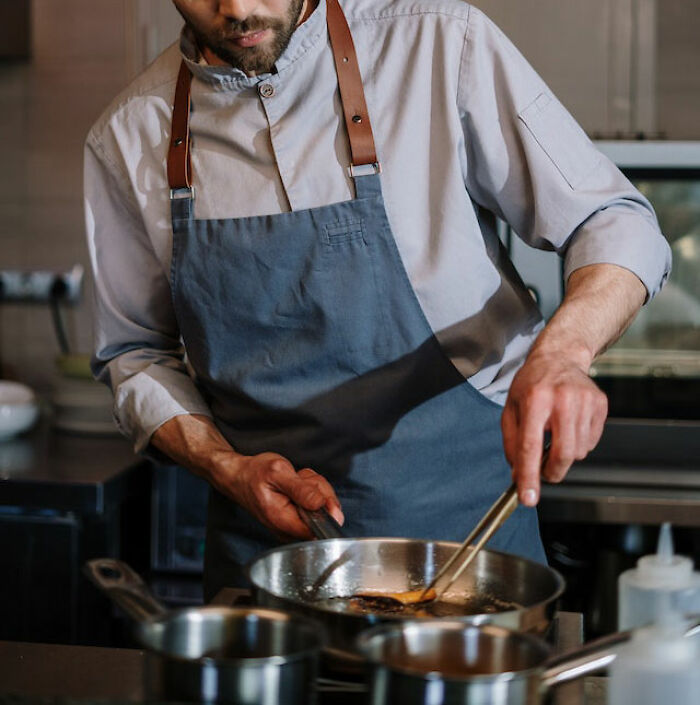 30 Exact Moments Women Caught On To Why Their Partners Were Broken Up With