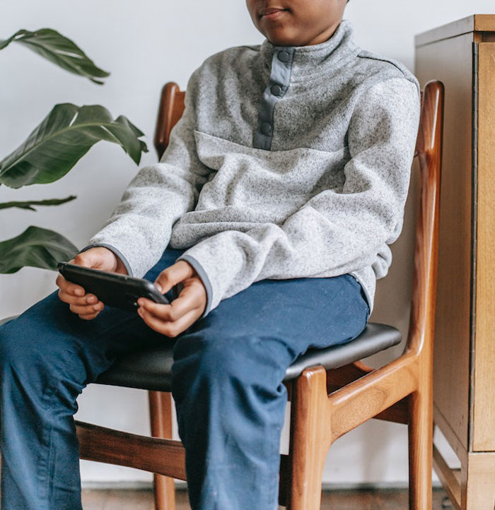 What Not To Do In Public: 50 Instant Judgment-Inducing Acts