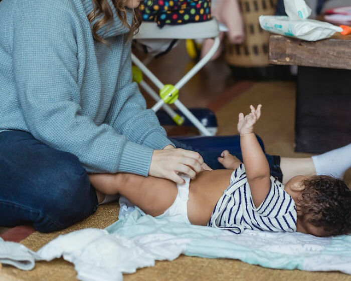 30 Exact Moments Women Caught On To Why Their Partners Were Broken Up With