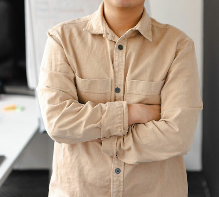 “She Got In”: 30 Of The Worst College Admission Essays Shared In This Thread