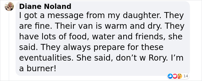 &ldquo;It Was Pure Hell&rdquo;: People Share Distressing Photos Of How Legendary Burning Man Turned Into A Fiasco