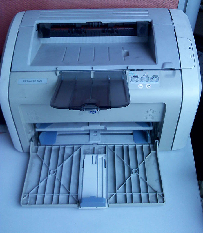 40 Designs That Are So Bad, They Deserve To Be Shamed In This Online Thread