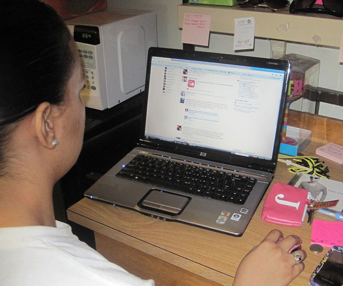 40 Designs That Are So Bad, They Deserve To Be Shamed In This Online Thread