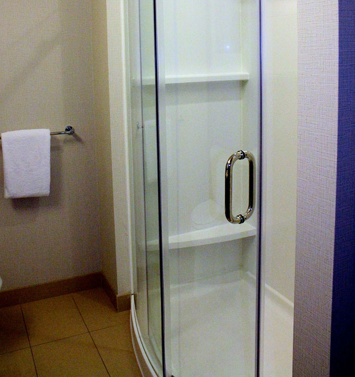 40 Designs That Are So Bad, They Deserve To Be Shamed In This Online Thread