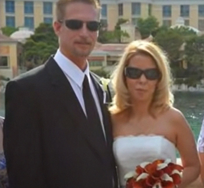 "Serial Squatter" Takes Over Four-Bedroom Home, Holds Residents' House Hostage