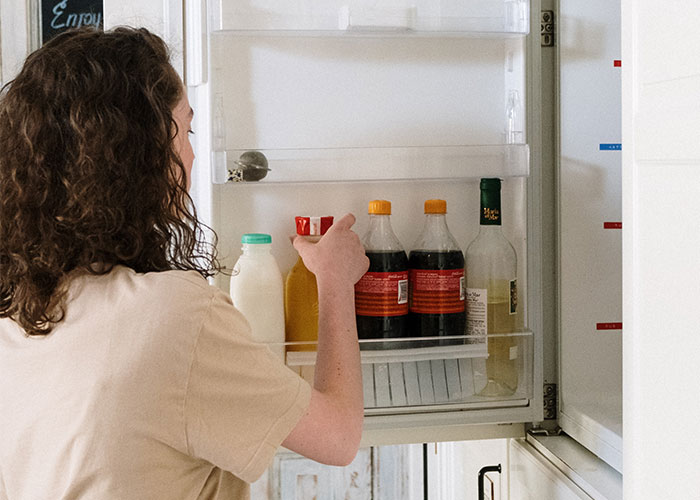 &ldquo;Poison, Do Not Drink&rdquo;: Thieving Stepsisters Maliciously Ignore Warnings, Realize Their Mistake