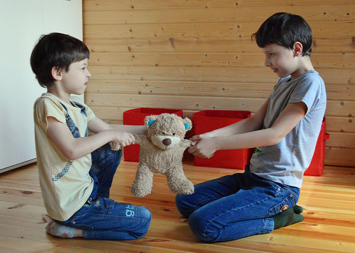 &ldquo;Poison, Do Not Drink&rdquo;: Thieving Stepsisters Maliciously Ignore Warnings, Realize Their Mistake