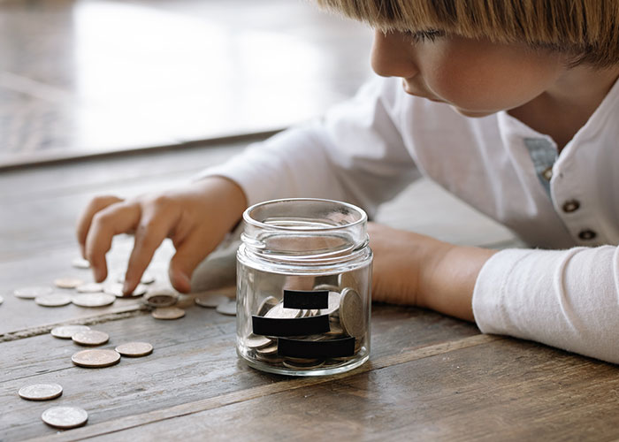 Boy Decides That Sweeping And Wiping Dust Are &lsquo;Girl Chores&rsquo;, Gets Taught A Lesson He Doesn&rsquo;t Like