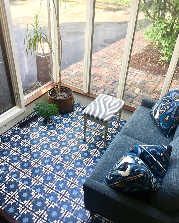 DIY Blue Floor titles In A Cozy Sunroom DIY Blue Floor titles In A Cozy Sunroom