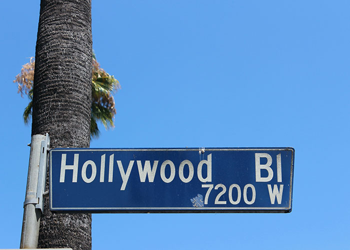 Americans Recommend Foreign Visitors Avoid These 45 Things When They're Traveling The Country