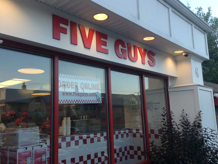 Employees Share The Boldest Things They Secretly Did At Work, Here Are The 30 Best Ones