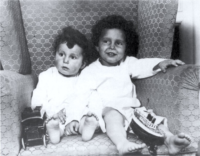 Michel Marcel Navratil, and his younger brother, Edmond Roger in April 1912