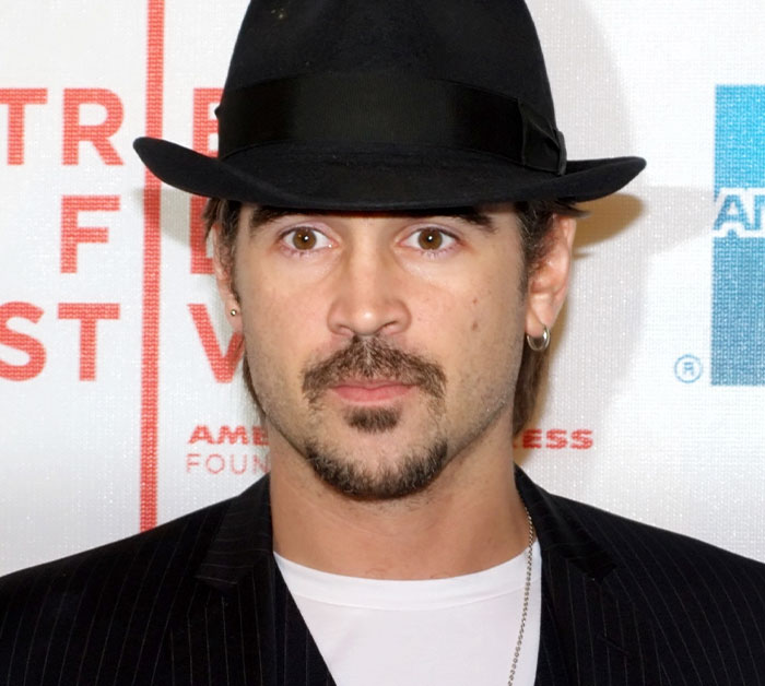 50 Celebrities That Lived Up To Their Reputation Or Failed Miserably, As Per Waiters