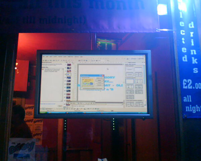 Wedding Guests And Participants Share 30 Instances When The Whole Celebration Went Straight To Hell