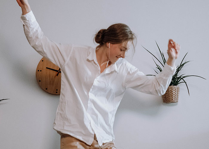 "Blew Up On Me About How I Don't Support Her": Wife's Obsession With Taylor Swift Goes Too Far