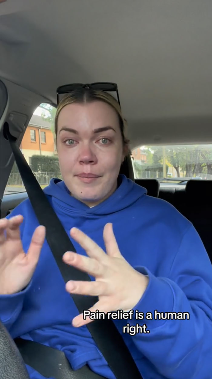 Woman With Endometriosis Goes Viral After Being Humiliated In Front Of The Entire Pharmacy