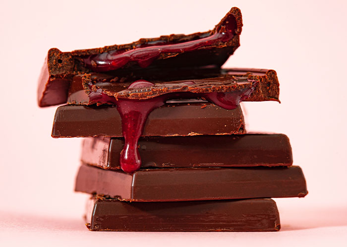 “I Will Never Ruin It For Her”: 35 Secrets Daughters Refuse To Tell Their Parents