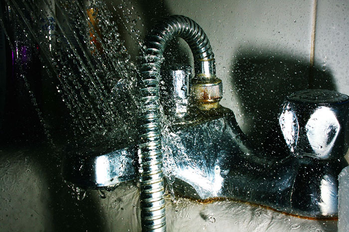 Ex-Offenders Open Up About 34 Hard-To-Break Habits After Coming Out Of Prison