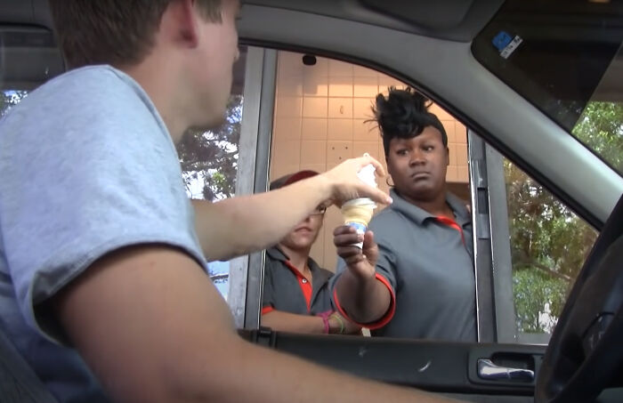 Someone Online Asked “What Modern Food Trend Can You Not Wait To Die?” And 35 People Delivered