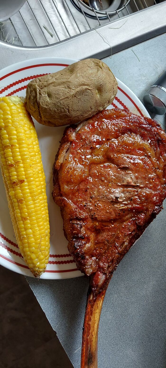 Steak Dinner For Your Friendly Neghborhood Cavemen Or Cavewomen