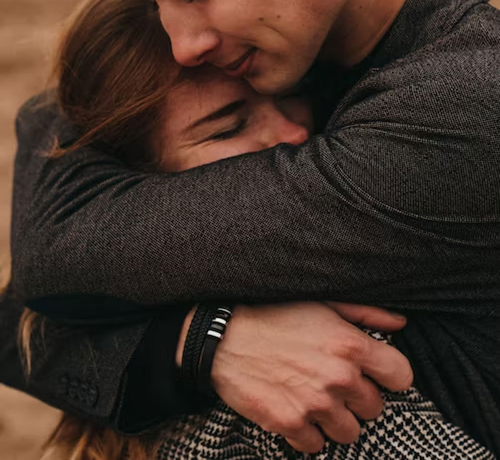 30 Red Flags That People Would Ignore In Their Potential Partner