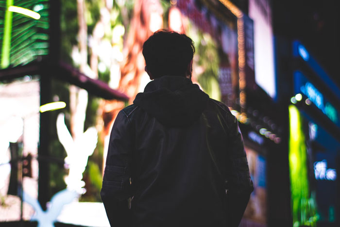 30 Red Flags That People Would Ignore In Their Potential Partner