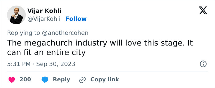 Multi-Billion Dollar Sphere Opens Its Doors In Las Vegas, People Call It "Dystopian"