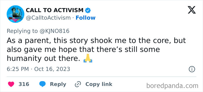 Starbucks Worker's "Secret Note" On A Cup To Save 18-Year-Old From A Random Guy Sparks Debate