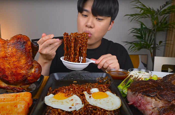 Someone Online Asked “What Modern Food Trend Can You Not Wait To Die?” And 35 People Delivered