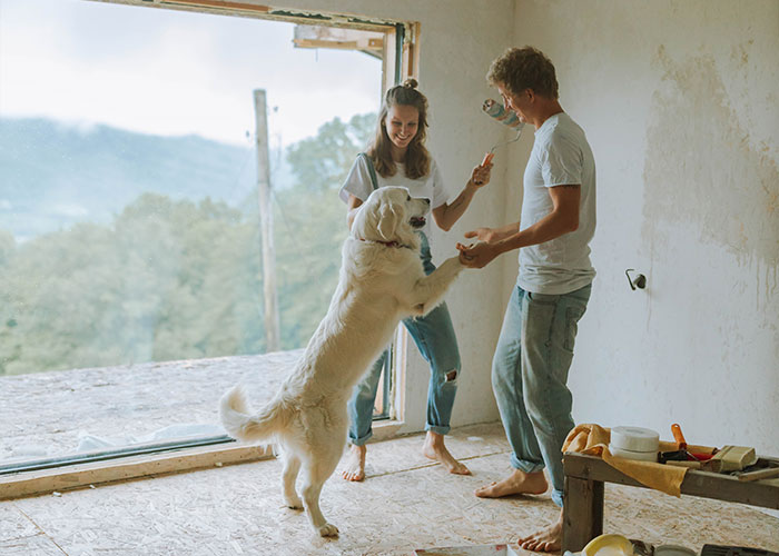 &ldquo;I Am So Sick Of Washing The Sheets Every Second Day&rdquo;: Wife Can&rsquo;t Stand Husband Not Showering