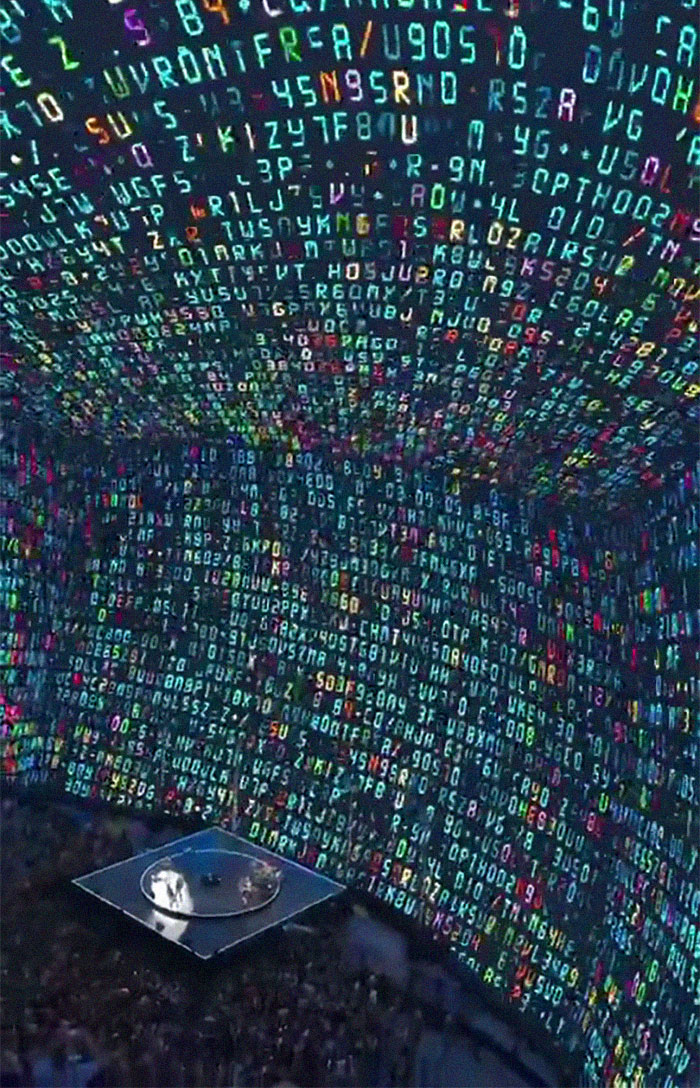 Multi-Billion Dollar Sphere Opens Its Doors In Las Vegas, People Call It "Dystopian"